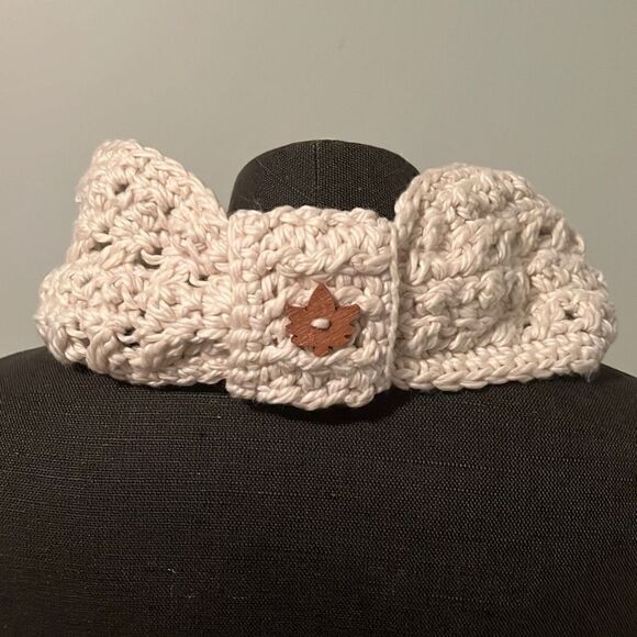 Cream Handmade Crochet Headband With Wooden Maple Leaf - Picture 1 of 4